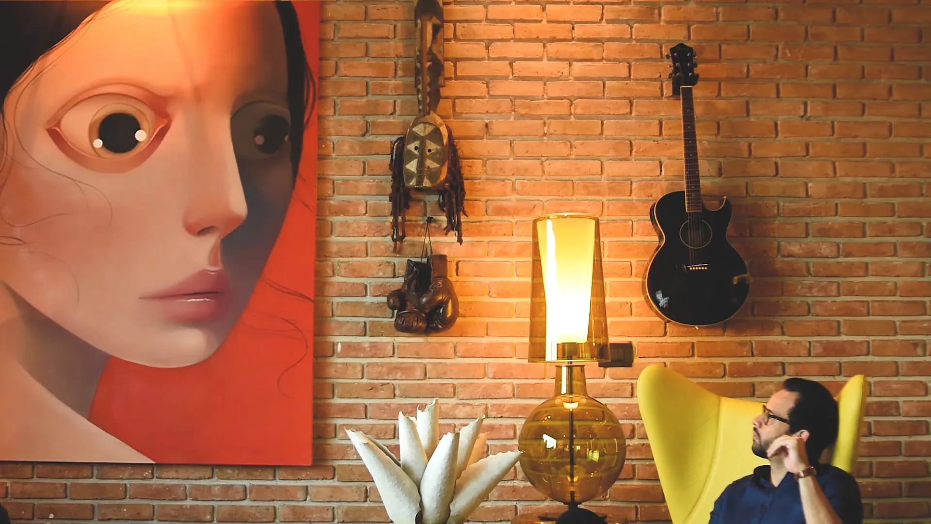 Video arte 'Apartment' — Mr Brown Cott — dirigido por CsarSlim